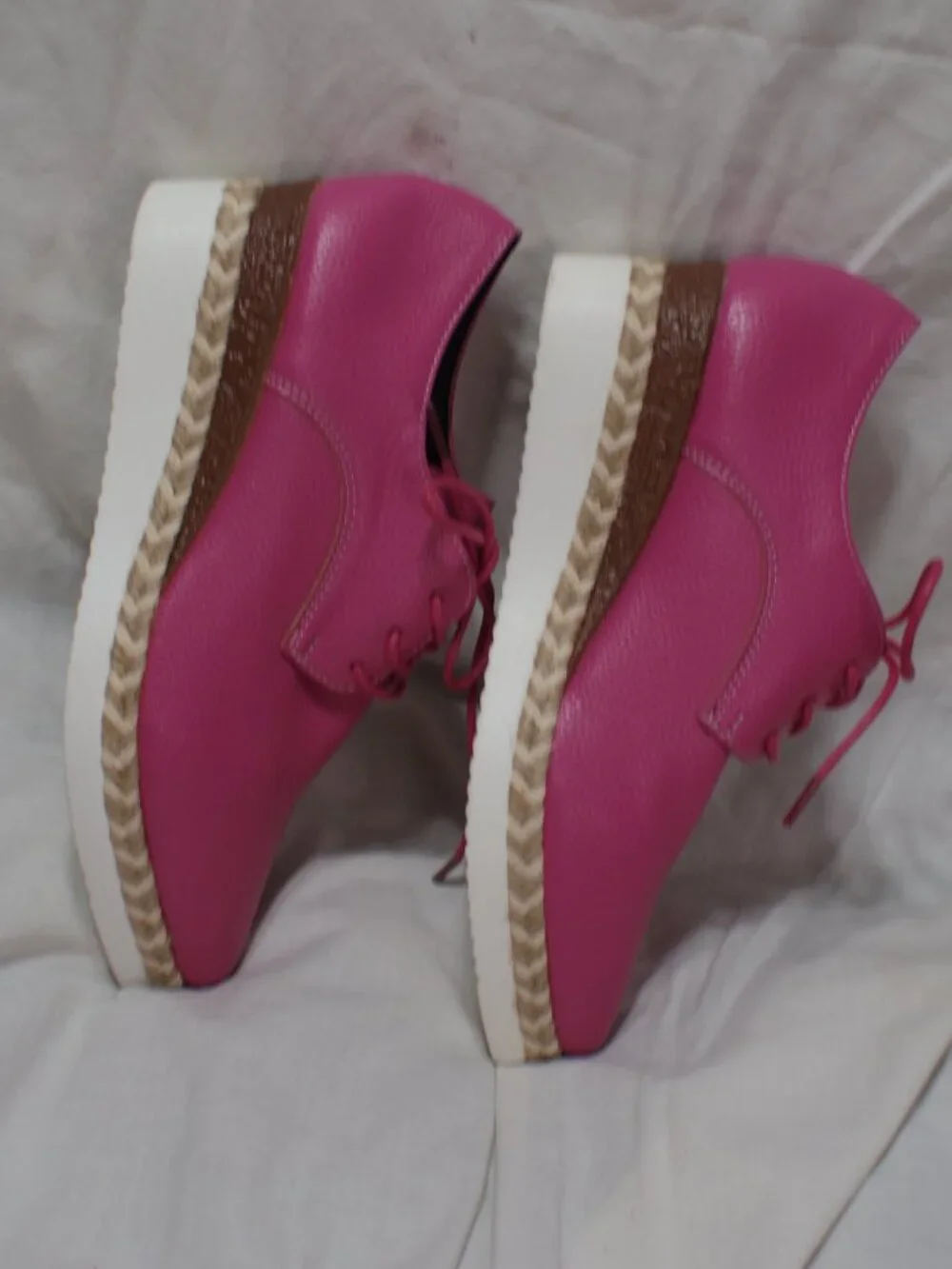 Fuchsia Wedge Oxford / Derby Shoe - Size 8 - BRAND NEW